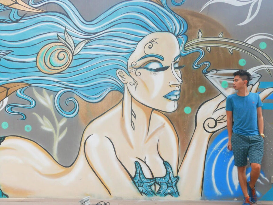 IM Hotel mermaid bar